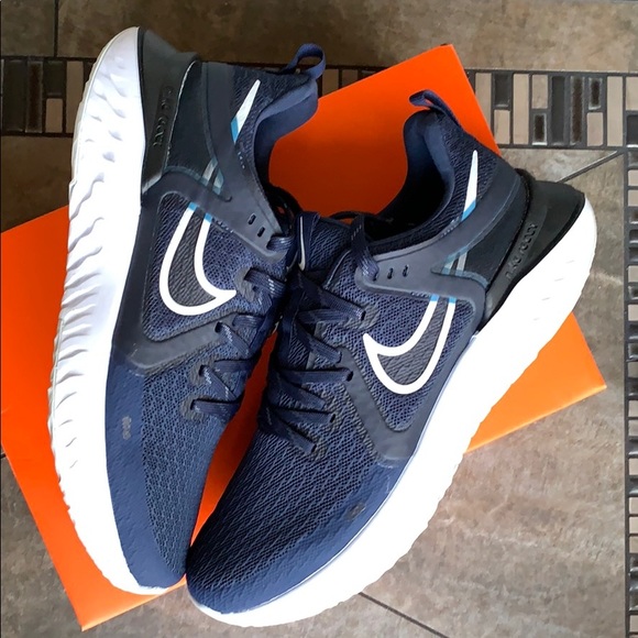 NIKE LEGEND REACT 2 midnight navy/pure platinum - Picture 16 of 16